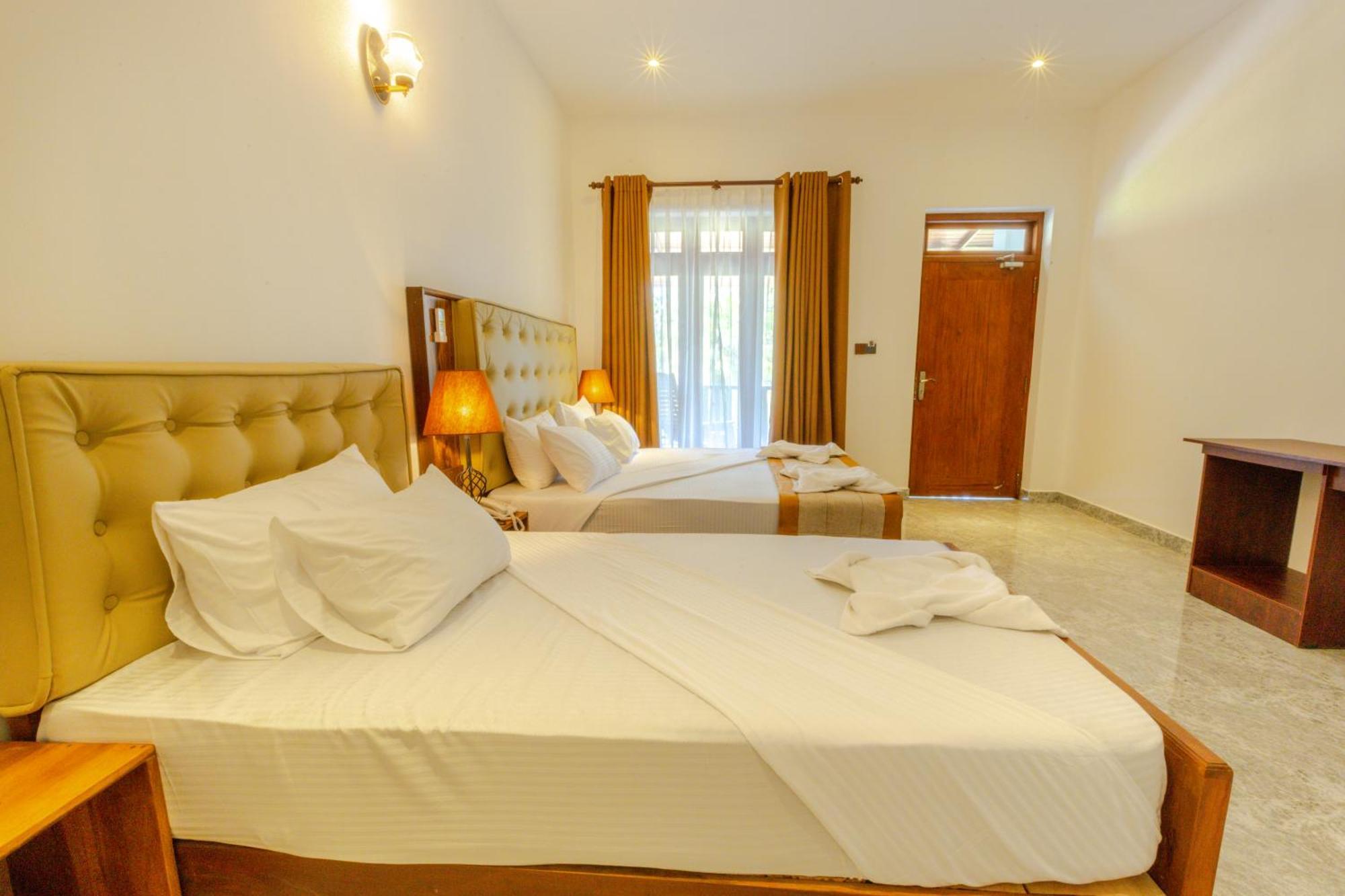 Elysia Sigiriya Hotel Dambulla Exterior photo